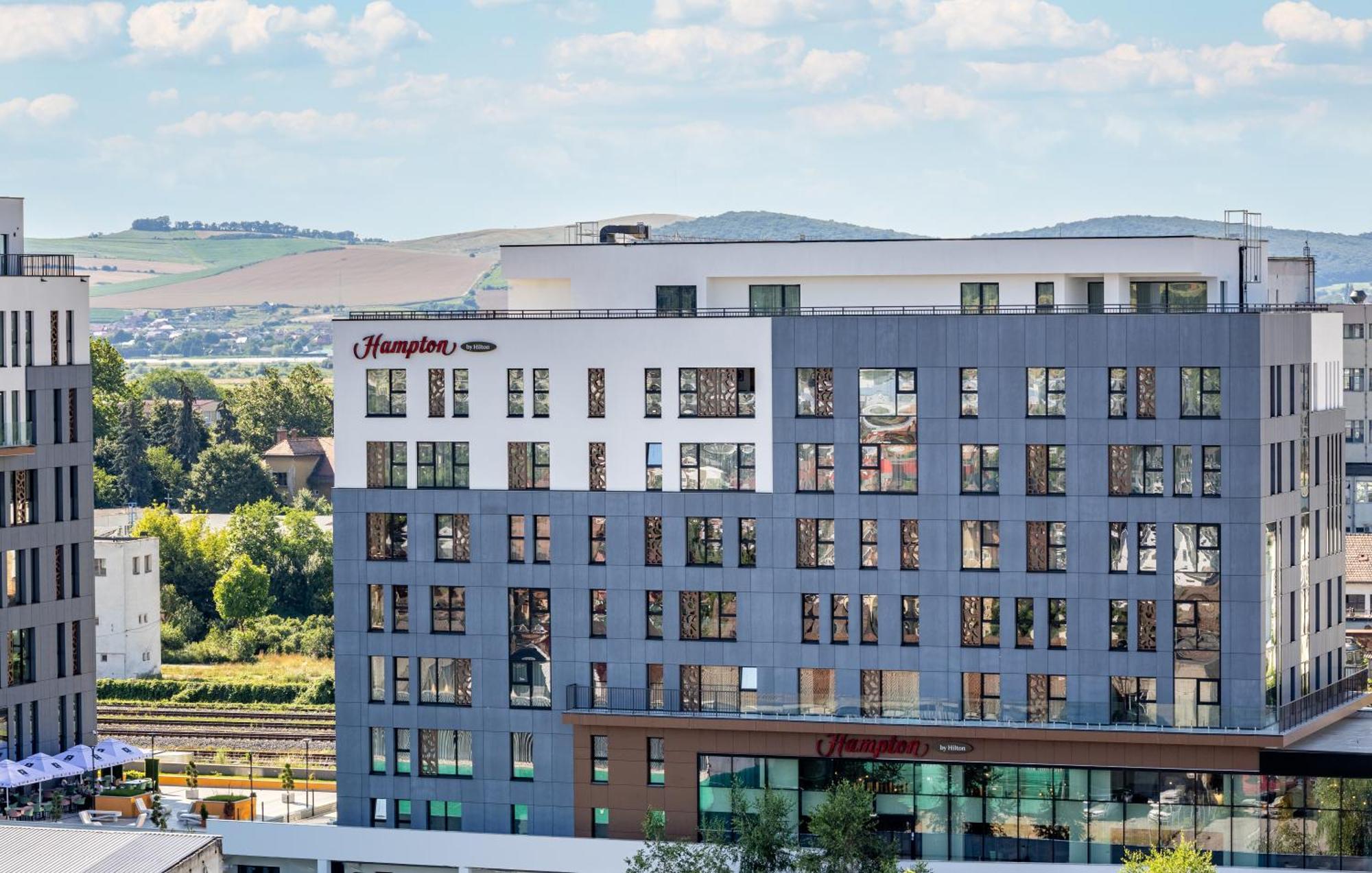 Hampton By Hilton Marosvásárhely Kültér fotó